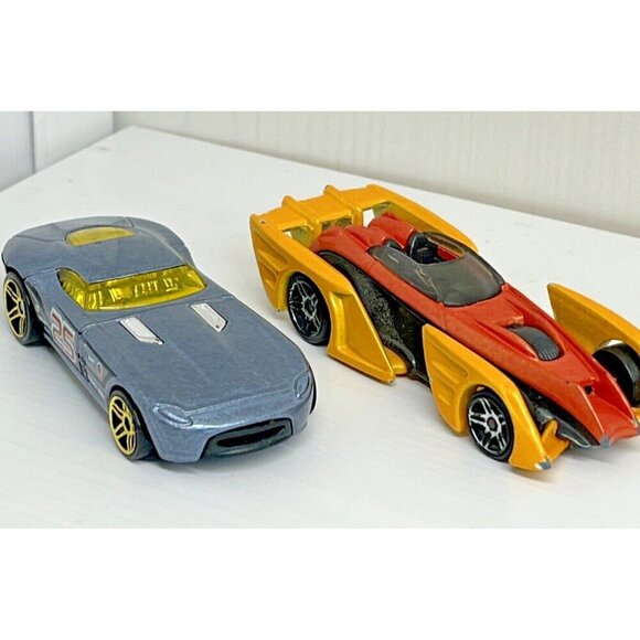 Vintage Hot Wheels Lot Of 17 Loose Vehicles 2000 to present Lamborghini Camaro + - Picture 2 of 16